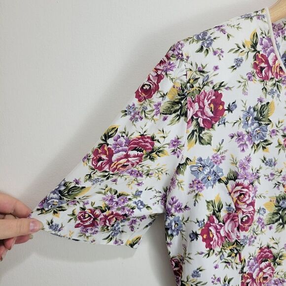 VintageāMs.āBasiaĀ CaliforniaāFloralāBlouse - Picture 6 of 11